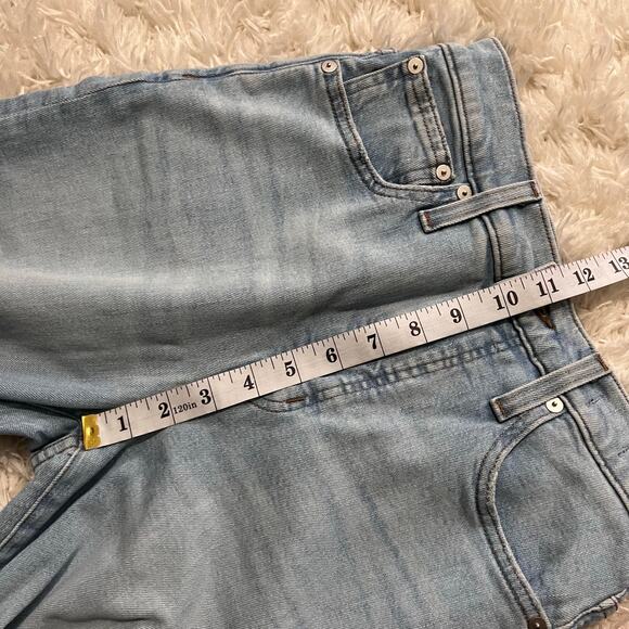 Madewell Distressed The Perfect Vintage Straight Jean Size 26 - Picture 8 of 9
